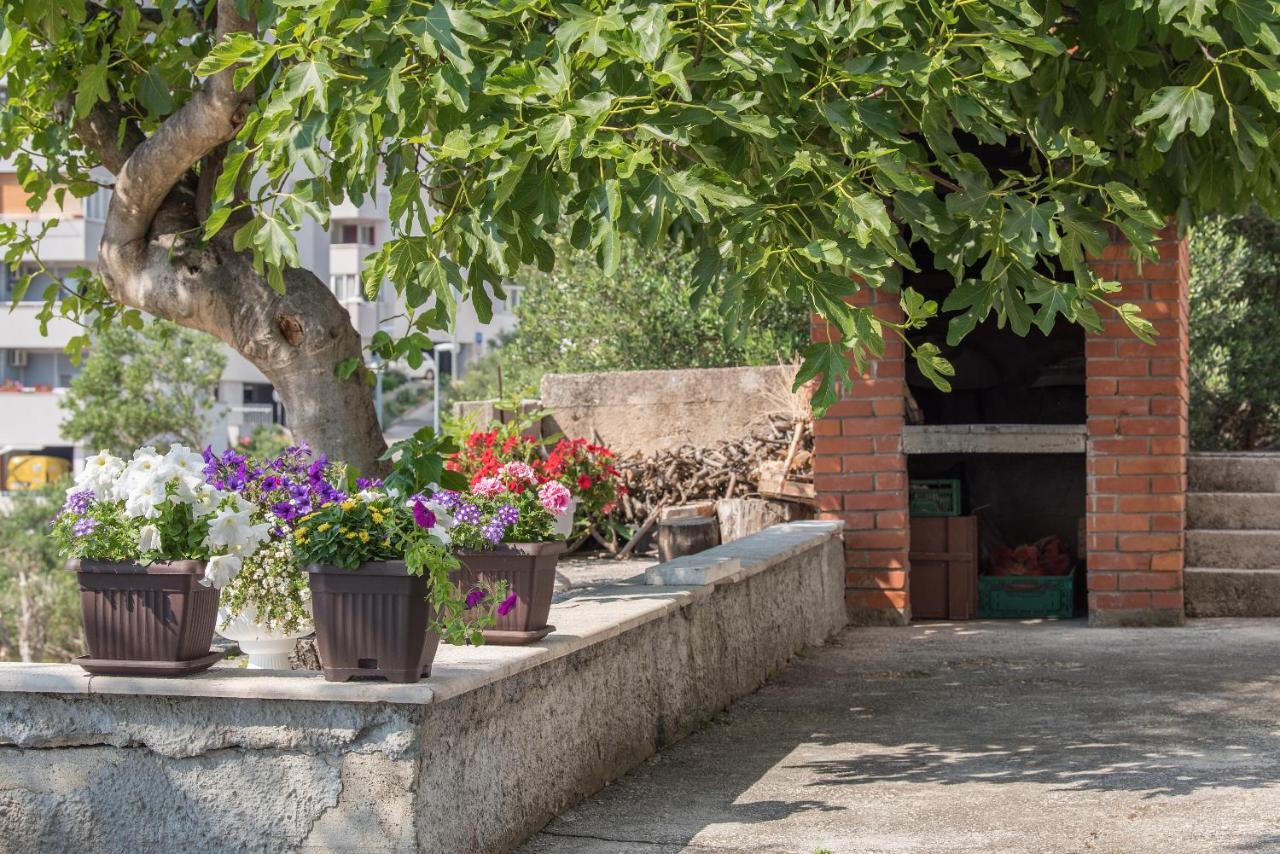 Apartment Strawberry Makarska Exterior photo